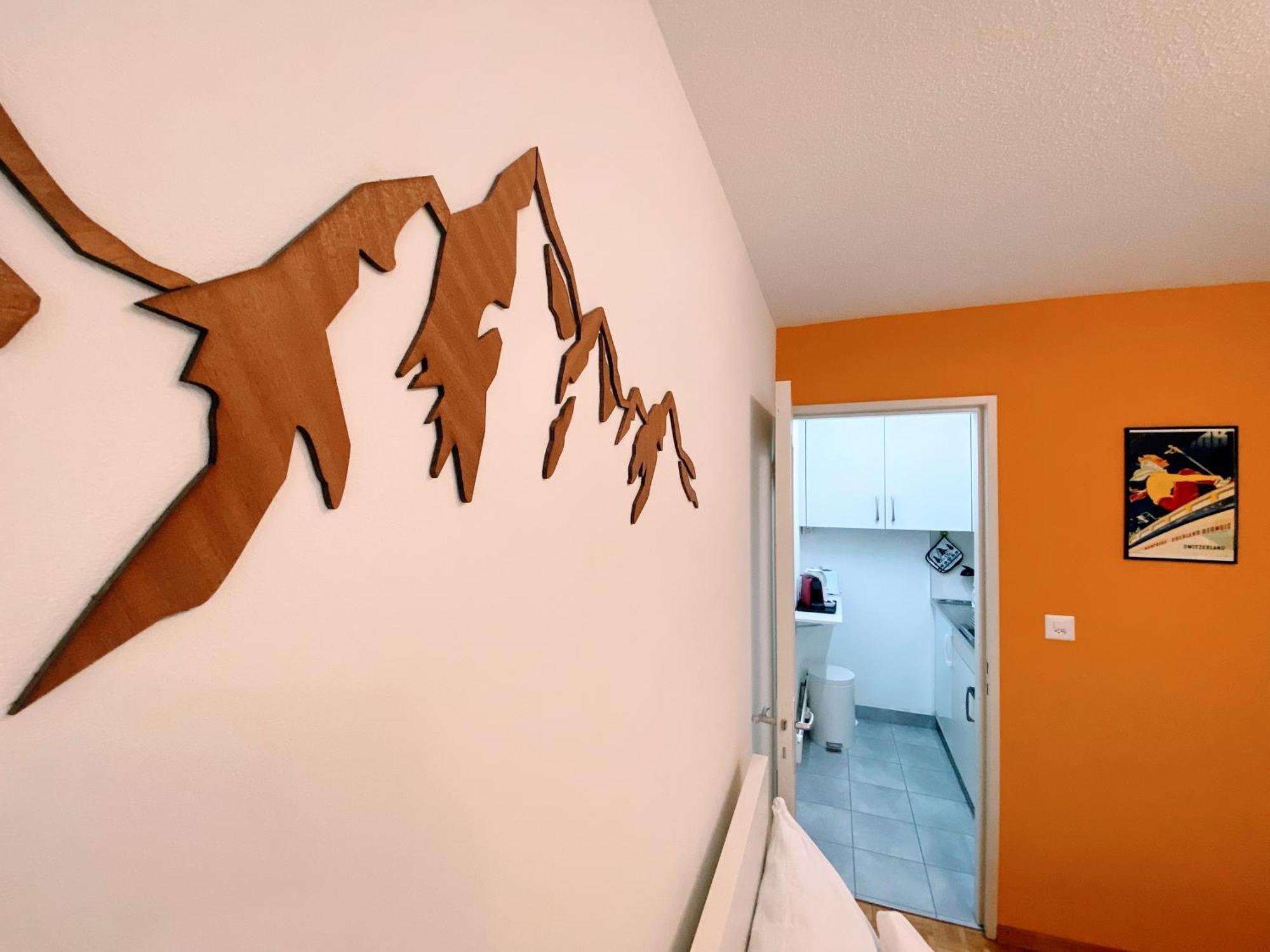 Studio Wolli - Stylish & Central - Steps To Matterhorn Gondola เซอร์แมท ภายนอก รูปภาพ